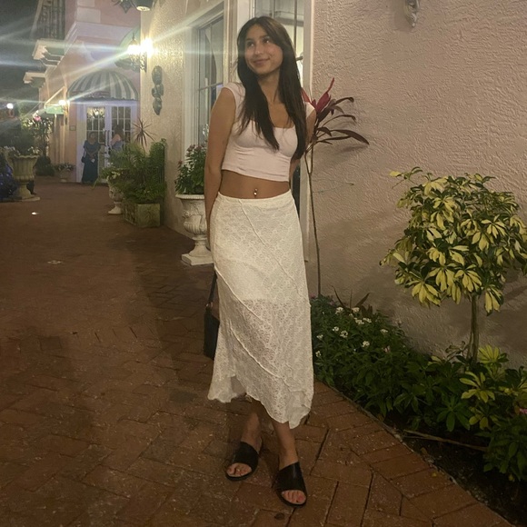 Meet your Posher, Natalie - Picture 1 of 1